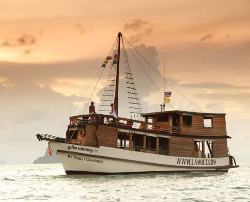 MV Champagne SSP Sun und Sunset Boot Tour