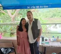 Ueli und Sam-Ang Chaemniyom (Khun Arng)