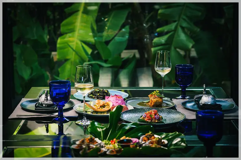 Presidence-Conference-THE-SLATE-RESORT-The Slate Black Ginger-HD18363