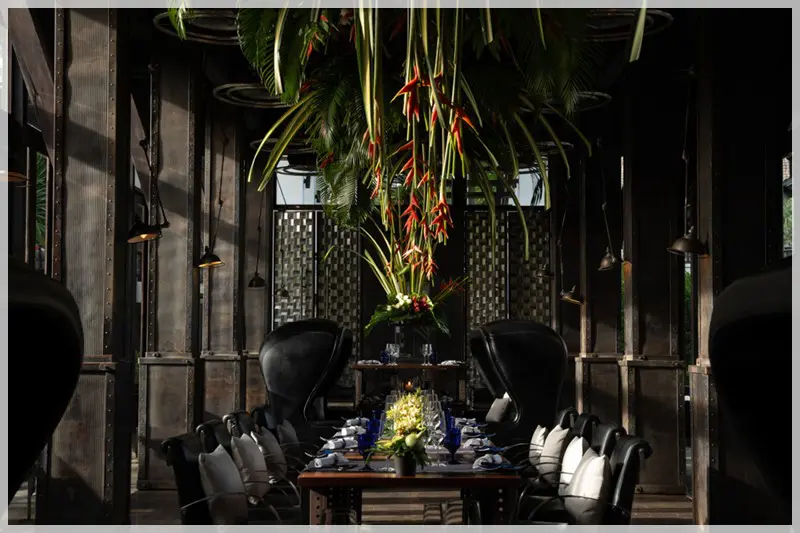 Presidence-Conference-THE-SLATE-RESORT-The Slate Rivet_A730145